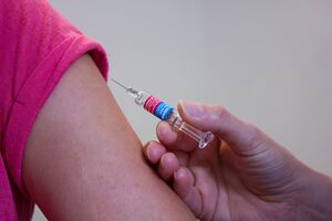 vaccination-1215279 1920.jpg